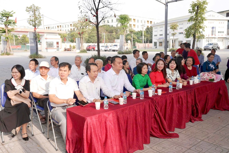 Hội Người cao tuổi xã Thiên Lộc giao lưu văn hóa, văn nghệ - thể dục dưỡng sinh chào mừng các ngày lễ lớn của đất nước.- Ảnh 2.