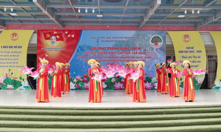 Hội Người cao tuổi xã Thiên Lộc giao lưu văn hóa, văn nghệ - thể dục dưỡng sinh chào mừng các ngày lễ lớn của đất nước.- Ảnh 8.