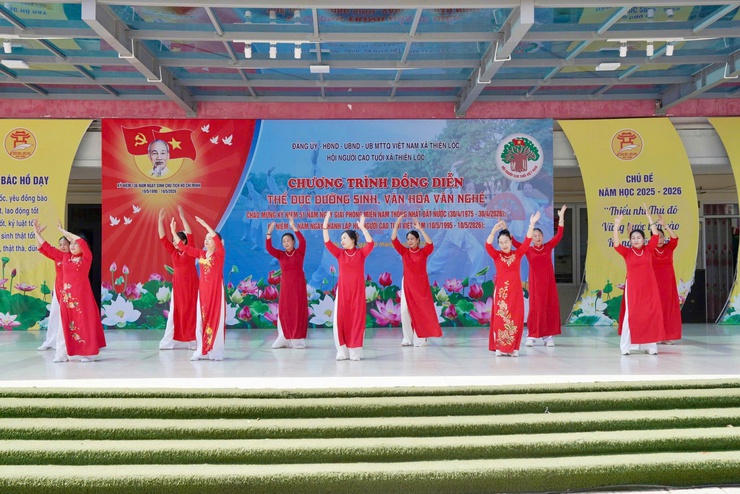 Hội Người cao tuổi xã Thiên Lộc giao lưu văn hóa, văn nghệ - thể dục dưỡng sinh chào mừng các ngày lễ lớn của đất nước.- Ảnh 10.