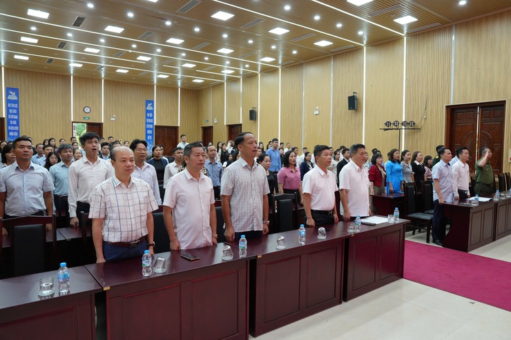Thanh Oai tổ chức Lễ chào cờ tháng 5/2026, quán triệt nhiệm vụ trọng tâm- Ảnh 2.