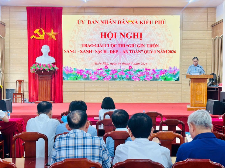 UBND xã Kiều Phú tổ chức hội nghị trao giải Cuộc thi “Giữ gìn thôn sáng – xanh – sạch – đẹp – an toàn” quý I năm 2026- Ảnh 2.