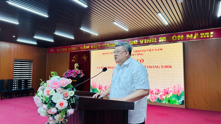 Lễ chào cờ tháng Năm: Khẳng định quyết tâm, trao niềm tin và định hướng phát triển- Ảnh 7.