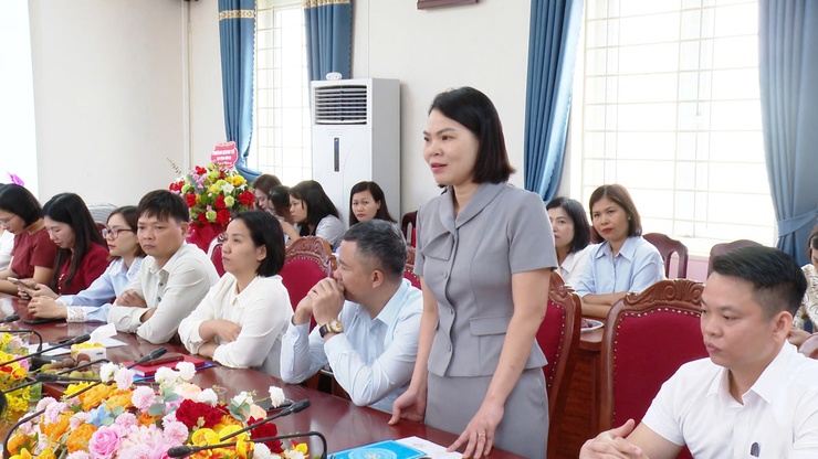 XÃ ỨNG HÒA CÔNG BỐ QUYẾT ĐỊNH BỔ NHIỆM TRƯỞNG PHÒNG KINH TẾ- Ảnh 3.