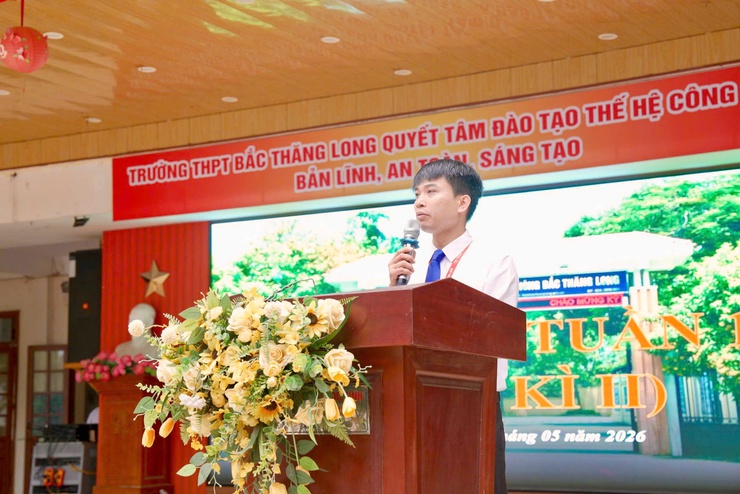 UBND xã Thiên Lộc tổ chức Chương trình tuyên truyền, tập huấn kỹ năng số cho giáo viên và học sinh Trường THPT Bắc Thăng Long- Ảnh 5.