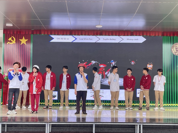 Nâng cao ý thức chấp hành ATGT, xây dựng hiệu quả văn hoá giao thông học đường- Ảnh 7.
