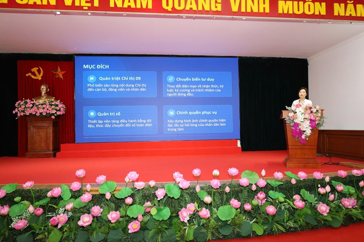 LỄ SINH HOẠT DƯỚI CỜ THÁNG 5 CƠ QUAN ĐẢNG ỦY VÀ CƠ QUAN HĐND-UBND PHƯỜNG BỒ ĐỀ.- Ảnh 4.