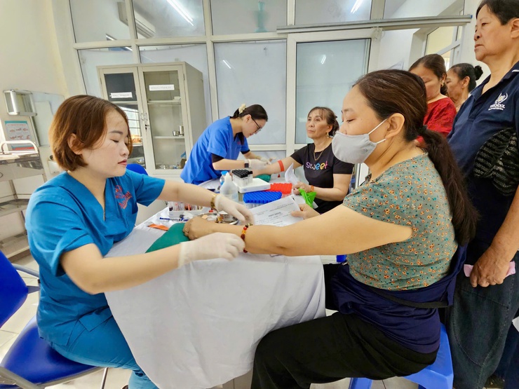 Phường Thanh Liệt tổ chức Ngày cao điểm “Chiến dịch truyền thông lồng ghép cung cấp dịch vụ chăm sóc sức khỏe, nâng cao chất lượng dân số năm 2026"- Ảnh 6.