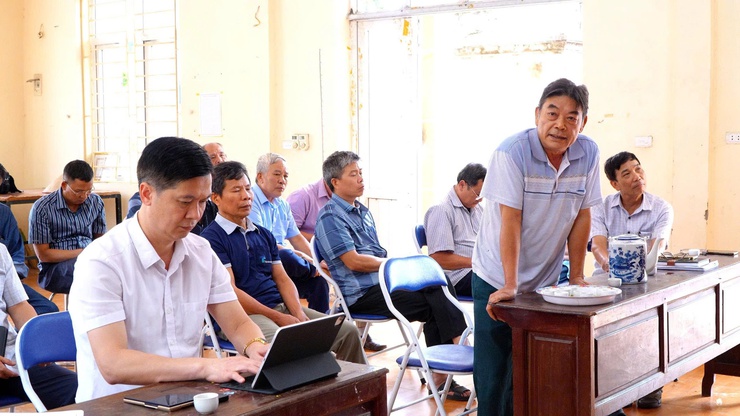 ĐỒNG CHÍ ĐINH HỮU BÌNH, PHÓ BÍ THƯ ĐẢNG ỦY, CHỦ TỊCH UBND XÃ DỰ SINH HOẠT CHI BỘ THÔN TRI LỄ 1

- Ảnh 5.