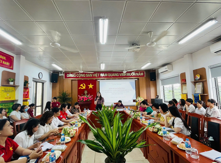 UBND phường Hoàng Liệt đón đoàn kiểm tra của Sở Giáo dục và Đào tạo thành phố Hà Nội về kiểm tra thực hiện nhiệm vụ giáo dục mầm non năm học 2025 - 2026.- Ảnh 1.