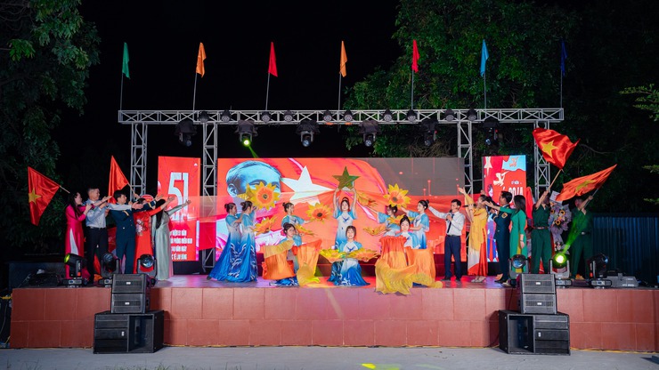 ĐẶC SẮC CHƯƠNG TRÌNH VĂN NGHỆ CHÀO MỪNG ĐẠI HỘI ĐẠI BIỂU TOÀN QUỐC MTTQ VIỆT NAM VÀ CÁC TỔ CHỨC CHÍNH TRỊ - XÃ HỘI NHIỆM KỲ 2026-2031- Ảnh 8.