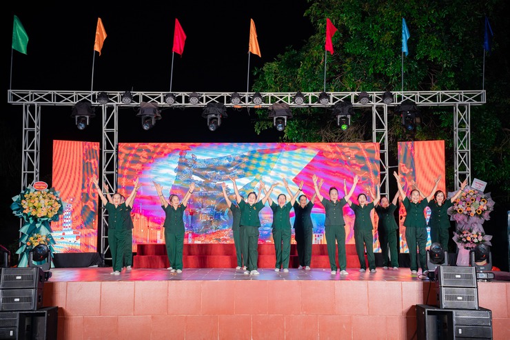 ĐẶC SẮC CHƯƠNG TRÌNH VĂN NGHỆ CHÀO MỪNG ĐẠI HỘI ĐẠI BIỂU TOÀN QUỐC MTTQ VIỆT NAM VÀ CÁC TỔ CHỨC CHÍNH TRỊ - XÃ HỘI NHIỆM KỲ 2026-2031- Ảnh 9.