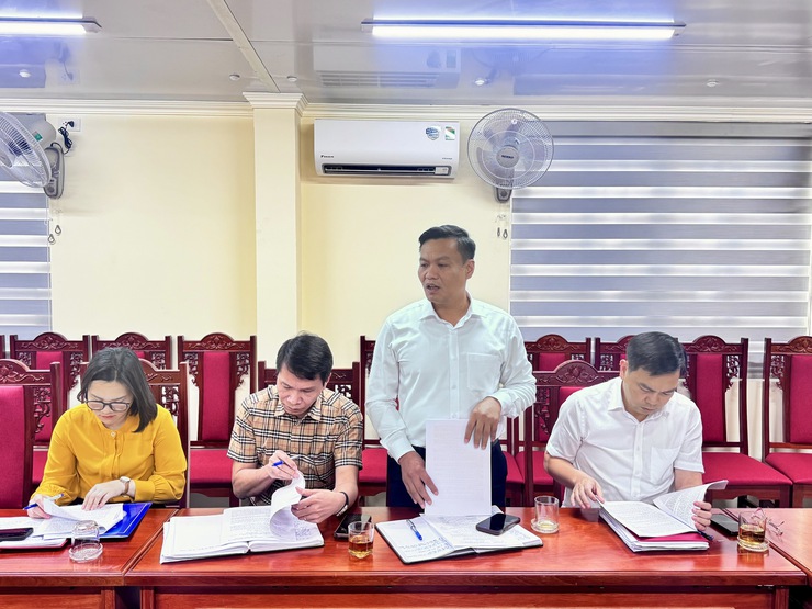 UBND xã tổ chức Hội nghị thống nhất lịch công tác tuần và nghe báo cáo phân bổ dự toán ngân sách năm 2026- Ảnh 5.
