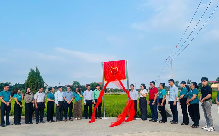 HỘI NÔNG DÂN VÀ HỘI LHPN XÃ NỘI BÀI TỔ CHỨC NHIỀU HOẠT ĐỘNG CHÀO MỪNG ĐẠI HỘI ĐẠI BIỂU TOÀN QUỐC MTTQ VIỆT NAM VÀ CÁC TỔ CHỨC CHÍNH TRỊ - XÃ HỘI NHIỆM KỲ 2023-2031- Ảnh 1.
