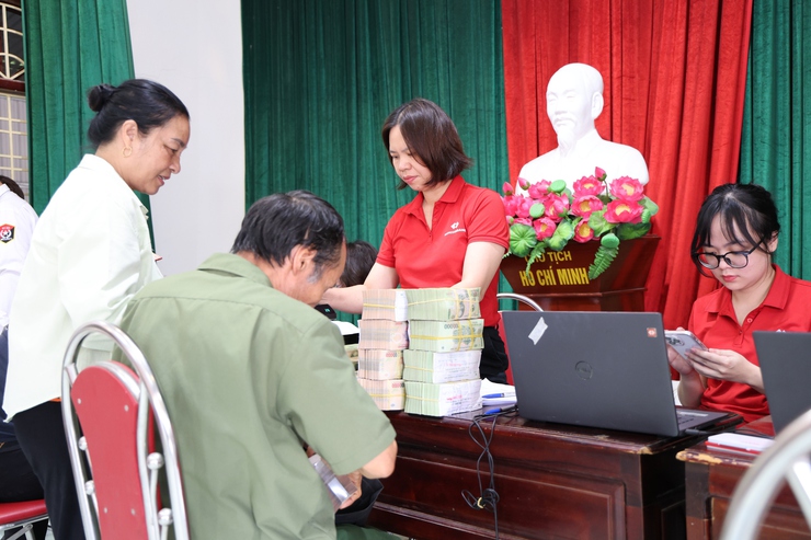 Tam Hưng đồng thuận từ cơ sở, 98 hộ dân thôn Từ Am nhận tiền bồi thường, sẵn sàng bàn giao mặt bằng dự án lớn- Ảnh 5.