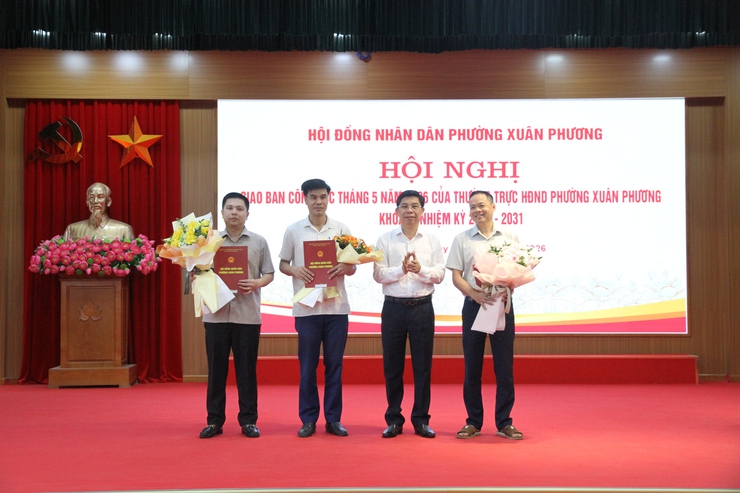 Hội nghị giao ban tháng 5/2026 của HĐND phường Xuân Phương khóa II, nhiệm kỳ 2026–2031- Ảnh 4.