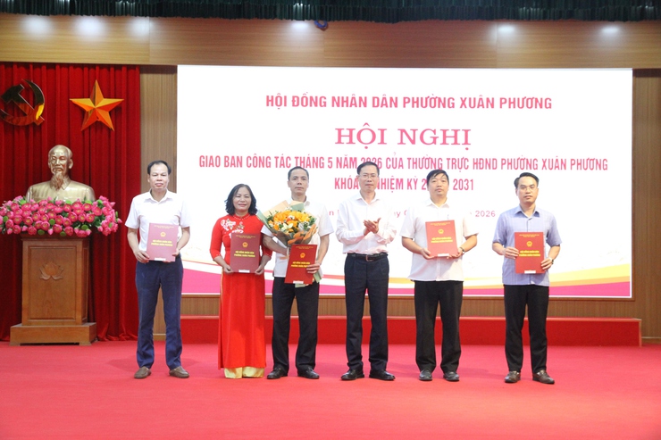 Hội nghị giao ban tháng 5/2026 của HĐND phường Xuân Phương khóa II, nhiệm kỳ 2026–2031- Ảnh 5.
