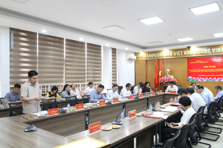 Hiệp hội Khoa học Hành chính Việt Nam khảo sát, trao đổi kết quả trong quá trình thực hiện chính quyền 02 cấp tại phường Xuân Phương - Ảnh 2.
