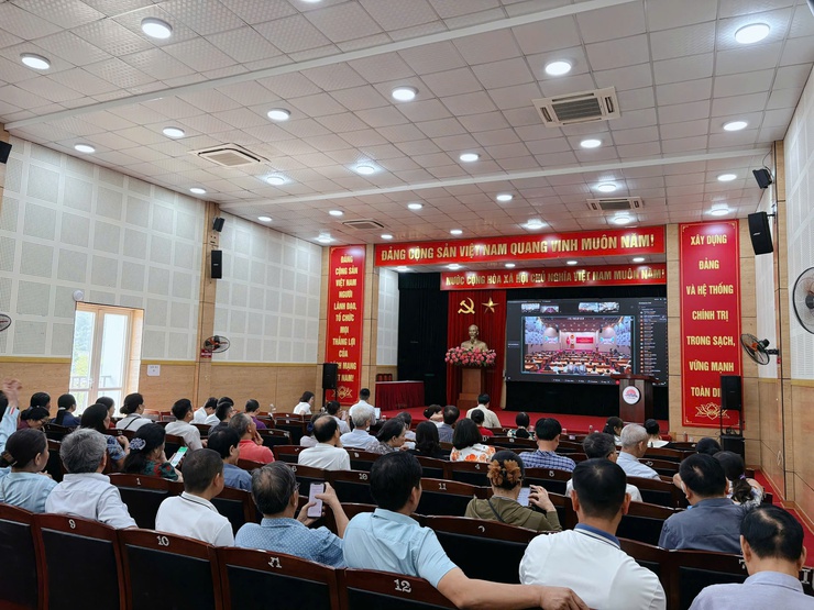 Phường Long Biên tham dự Hội nghị trực tuyến tổng kết triển khai Đại hội đại biểu nhân dân năm 2026- Ảnh 5.