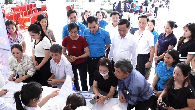 Xã Bình Minh phát động Tháng hành động về an toàn, vệ sinh lao động và tháng công nhân năm 2026- Ảnh 7.