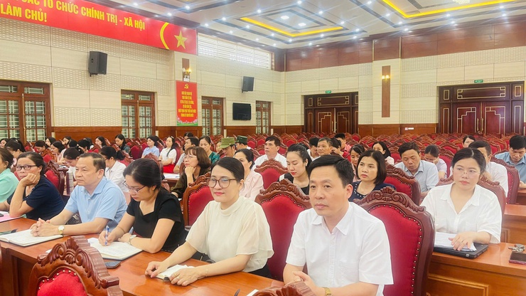 PHÚC THỌ: TẬP HUẤN NGHIỆP VỤ VIẾT TIN, BÀI ĐẤU TRANH TRÊN KHÔNG GIAN MẠNG NĂM 2026- Ảnh 5.
