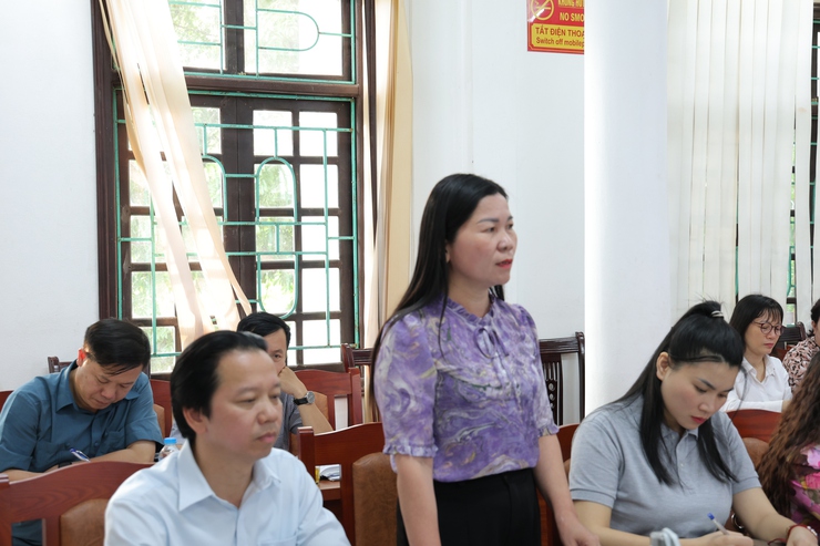 Hội nghị Ban chấp hành Đảng bộ xã Phú Nghĩa lần thứ Năm thảo luận, cho ý kiến đối với 04 nhóm nội dung quan trọng- Ảnh 8.