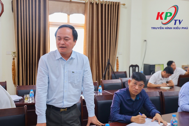 Đảng ủy xã Kiều Phú giao ban với UBND xã, quyết liệt tháo gỡ khó khăn, đẩy nhanh tiến độ các cụm công nghiệp trên địa bàn- Ảnh 7.