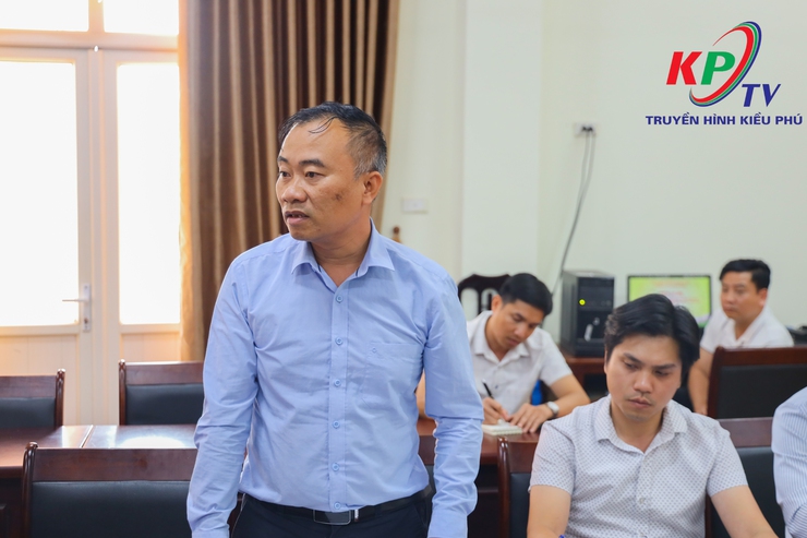 Đảng ủy xã Kiều Phú giao ban với UBND xã, quyết liệt tháo gỡ khó khăn, đẩy nhanh tiến độ các cụm công nghiệp trên địa bàn- Ảnh 9.