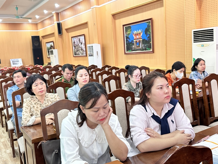 TẬP HUẤN VỀ PHÒNG, CHỐNG TÁC HẠI CỦA THUỐC LÁ CHO BAN CHỈ ĐẠO HOẠT ĐỘNG VÀ CÁN BỘ PHÒNG, BAN XÃ ĐẠI THANH.- Ảnh 3.