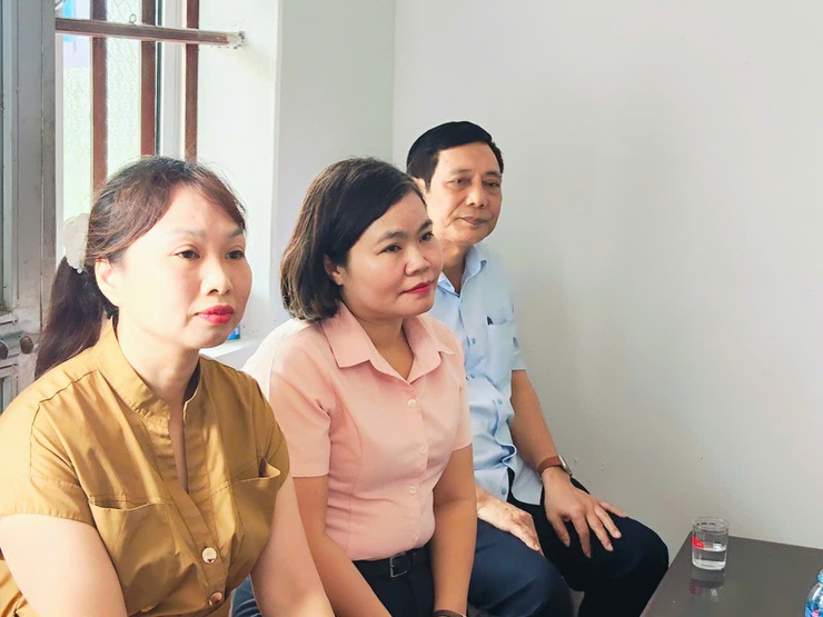 CÔNG ĐOÀN XÃ NỘI BÀI BÀN GIAO “MÁI ẤM CÔNG ĐOÀN” CHO CÔNG NHÂN CÓ HOÀN CẢNH KHÓ KHĂN- Ảnh 2.