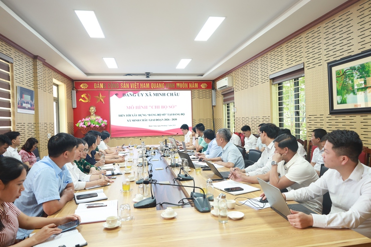 Xã Minh Châu đẩy mạnh triển khai mô hình: "Đảng viên số - Chi bộ số - Đảng bộ số".- Ảnh 1.