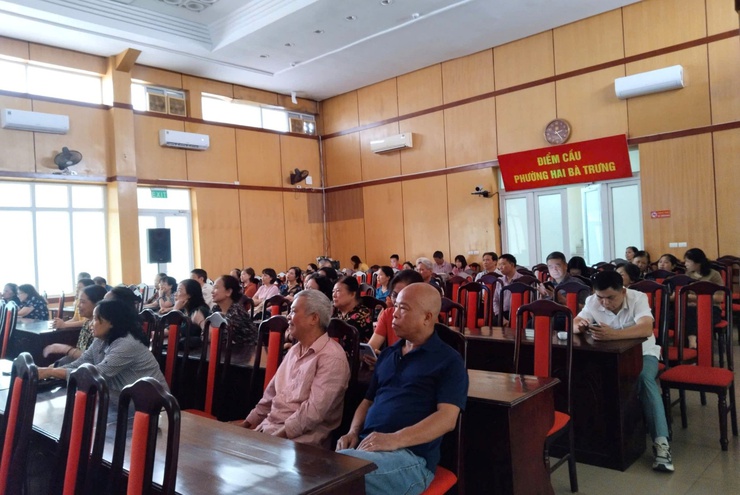Phường Hai Bà Trưng tổ chức chiếu phim miễn phí “Địa đạo - Mặt trời trong bóng tối”- Ảnh 4.