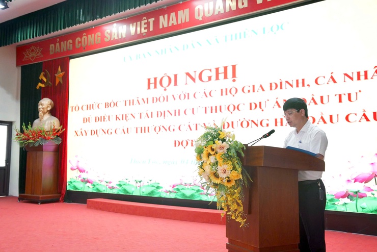 Thiên Lộc: 6/6 hộ dân bốc thăm tái định cư dự án cầu Thượng Cát, đảm bảo công khai, minh bạch- Ảnh 4.
