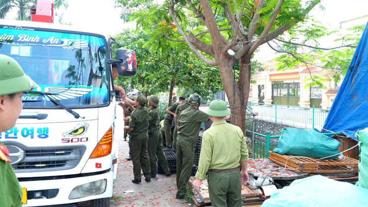 BAN CHỈ ĐẠO 197 XÃ DÂN HOÀ RA QUÂN ĐẢM BẢO TRẬT TỰ AN TOÀN GIAO THÔNG, TRẬT TỰ CÔNG CỘNG- Ảnh 6.
