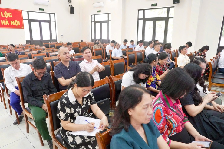 Đại biểu Quốc hội khóa XVI - Đơn vị bầu cử số 10 tiếp xúc cử tri sau kỳ họp thứ nhất của Quốc hội- Ảnh 5.
