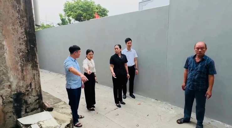 THÔN DUM GÓP SỨC LAN TỎA PHONG TRÀO HIẾN ĐẤT MỞ ĐƯỜNG TẠI XÃ PHÚC THỌ- Ảnh 1.