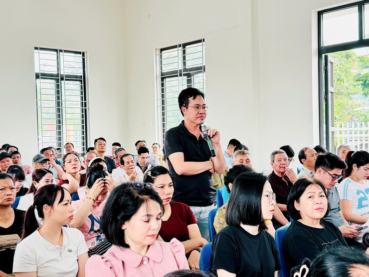 Hơn 250 hộ dân Nam Phù dự hội nghị công bố thu hồi đất phục vụ dự án đường vành đai  3,5- Ảnh 7.