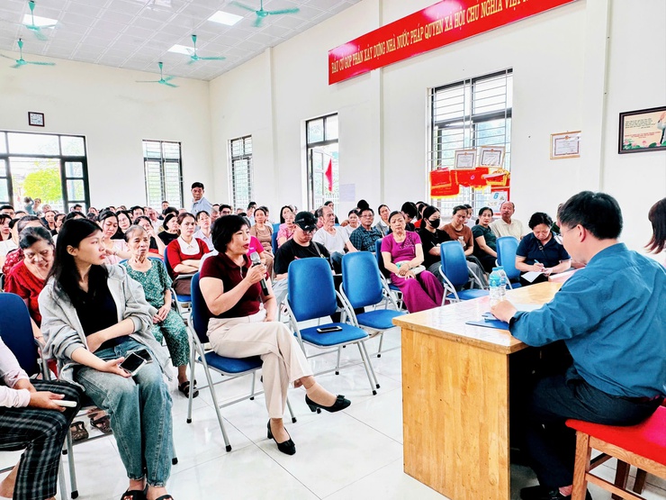 Hơn 250 hộ dân Nam Phù dự hội nghị công bố thu hồi đất phục vụ dự án đường vành đai  3,5- Ảnh 5.