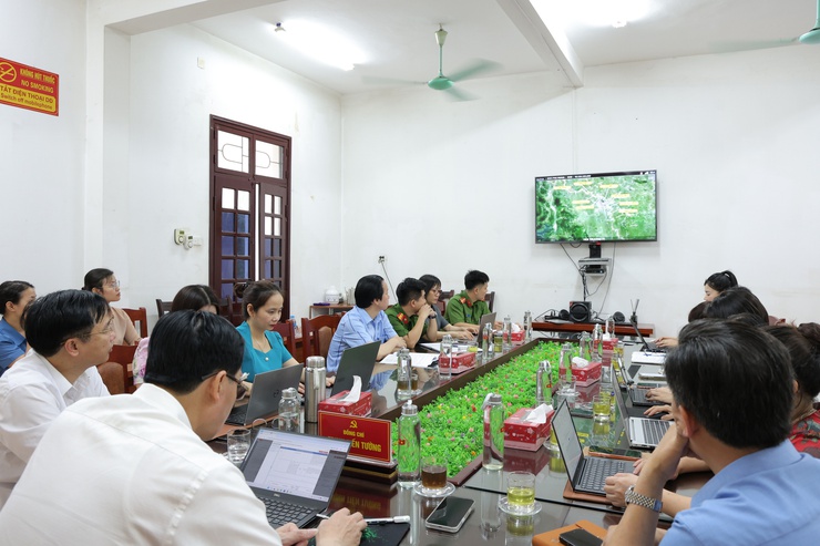 Xã Phú Nghĩa dự Hội nghị trực tuyến triển khai, thi hành Luật Thủ đô số 02/2026/QH16 và giao ban định kỳ giữa Thành ủy - HĐND - UBND - Ủy ban MTTQ Việt Nam Thành phố với cơ sở- Ảnh 3.