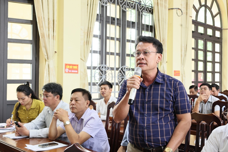 UBND xã Quảng Bị giao ban đánh giá kết quả thực hiện nhiệm vụ tháng 4, triển khai phương hướng, nhiệm vụ trọng tâm tháng 5/2026- Ảnh 8.