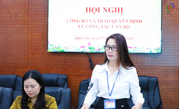 Hội nghị công bố và trao quyết định về công tác cán bộ- Ảnh 2.