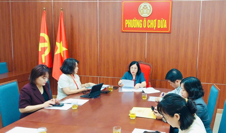 Phường Ô Chợ Dừa tích cực triển khai Cuộc thi chính luận về bảo vệ nền tảng tư tưởng của Đảng lần thứ Sáu và Hội thi Báo cáo viên, tuyên truyền viên giỏi năm 2026- Ảnh 1.