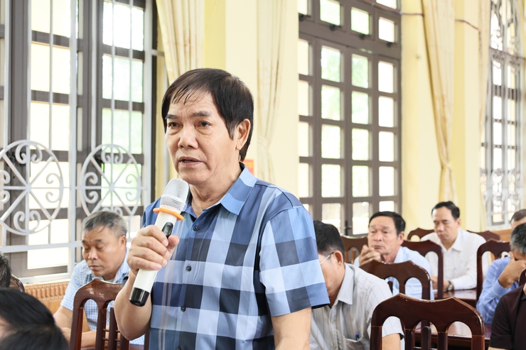 UBND xã Quảng Bị giao ban đánh giá kết quả thực hiện nhiệm vụ tháng 4, triển khai phương hướng, nhiệm vụ trọng tâm tháng 5/2026- Ảnh 5.