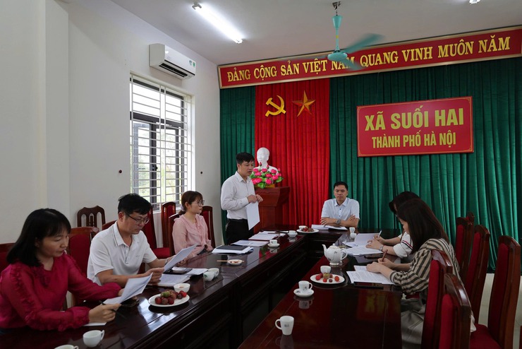Suối Hai triển khai công tác phối hợp khám sức khỏe miễn phí cho trẻ em và tổ chức tập huấn kỹ năng sống cho học sinh trên địa bàn.- Ảnh 1.