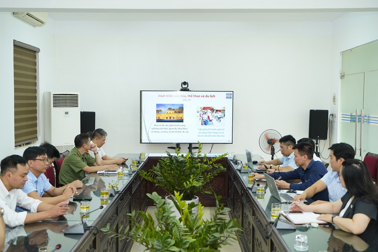 Hà Nội thúc đẩy giải ngân vốn đầu tư công, tạo đồng lực tăng trưởng 2 con số- Ảnh 3.
