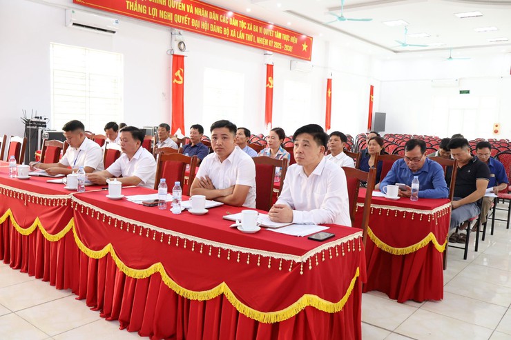 Xã Ba Vì tổ chức hội nghị triển khai nội dung chỉ đạo của UBND Thành phố Hà Nội về việc chấm dứt hoạt động giết mổ nhỏ lẻ trên địa bàn- Ảnh 2.