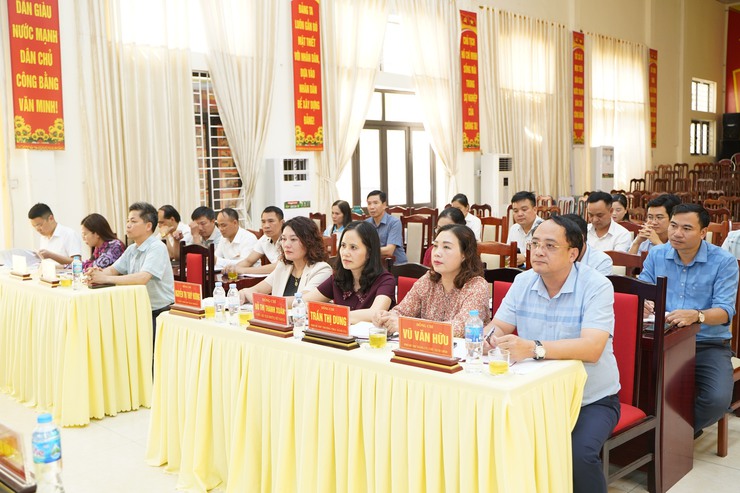 HĐND xã giao ban đánh giá công tác quý I, triển khai nhiệm vụ trọng tâm tháng 5 và quý II năm 2026- Ảnh 2.