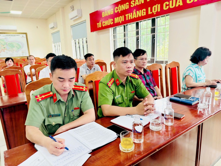 Xã Nam Phù dự hội nghị triển khai Luật Thủ đô năm 2026- Ảnh 8.