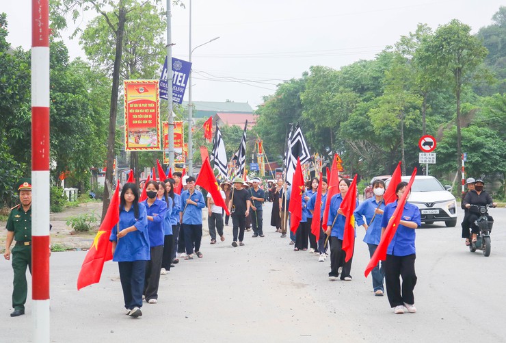 UBND xã Quốc Oai tổ chức Lễ truy điệu và an táng hài cốt Liệt sĩ Trần Văn Bằng- Ảnh 8.