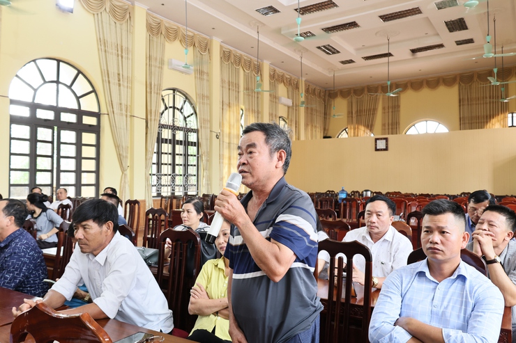 UBND xã Quảng Bị giao ban đánh giá kết quả thực hiện nhiệm vụ tháng 4, triển khai phương hướng, nhiệm vụ trọng tâm tháng 5/2026- Ảnh 7.