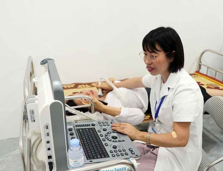 Xã Trần Phú: tổ chức khám sàng lọc ung thư gan và tầm soát bệnh lý tuyến giáp, ổ bụng năm 2026- Ảnh 6.